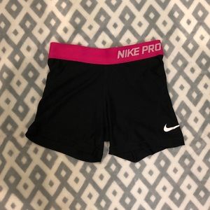 WOMENS NIKE DRI-FIT SPANDEX SHORTS
